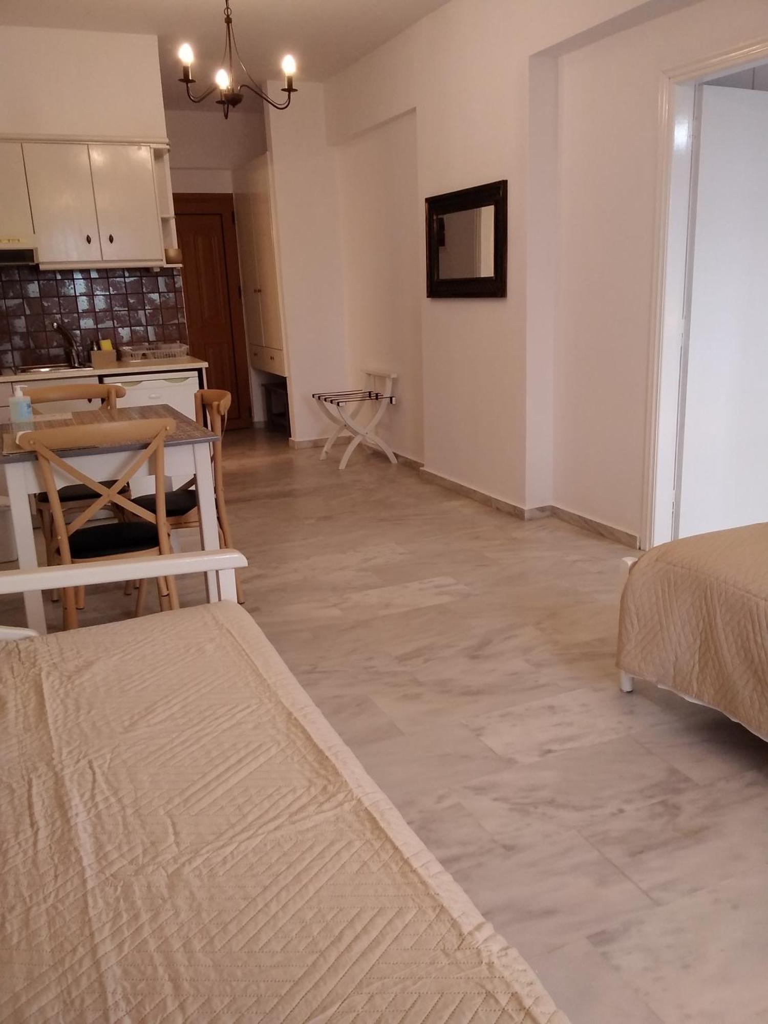 Idomeneas Apartments Sougia Oda fotoğraf